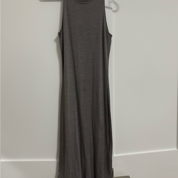 Wilfred Dark Gray Sleeveless Midi Dress - Picture 2 of 4